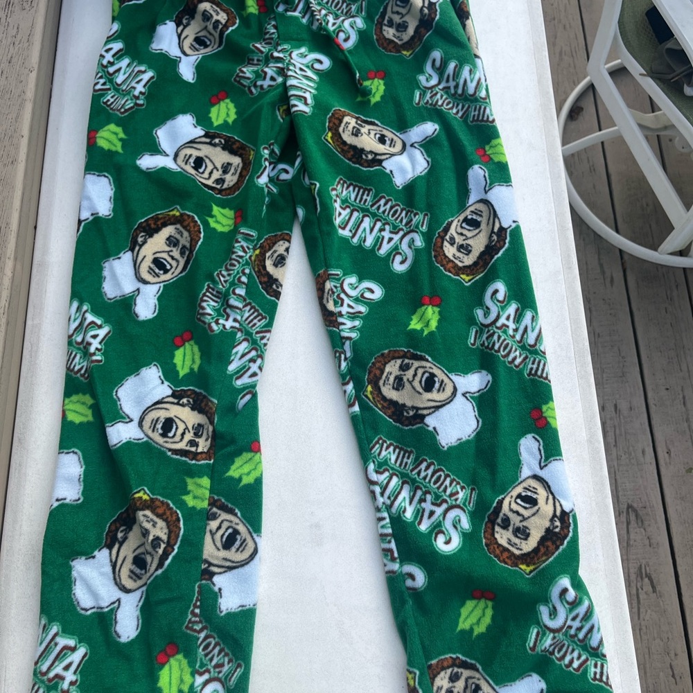 elf pajamas pants size L